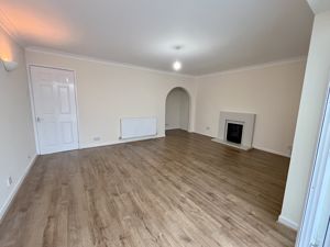 Lounge- click for photo gallery